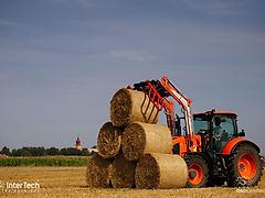 INTER-TECH Frontlader fur Kubota m 7151 / m 7153 INTER TECH