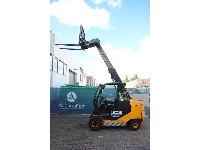 JCB E30-19