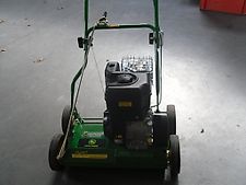 John Deere Vertikutierer D45C  Leihgerät 30,00 €/pro Tag