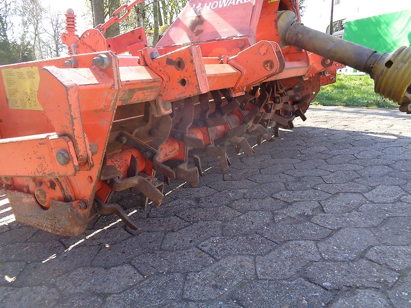 Howard Fräse Howard mit Pakerwalze&Hitch 200cm Breite