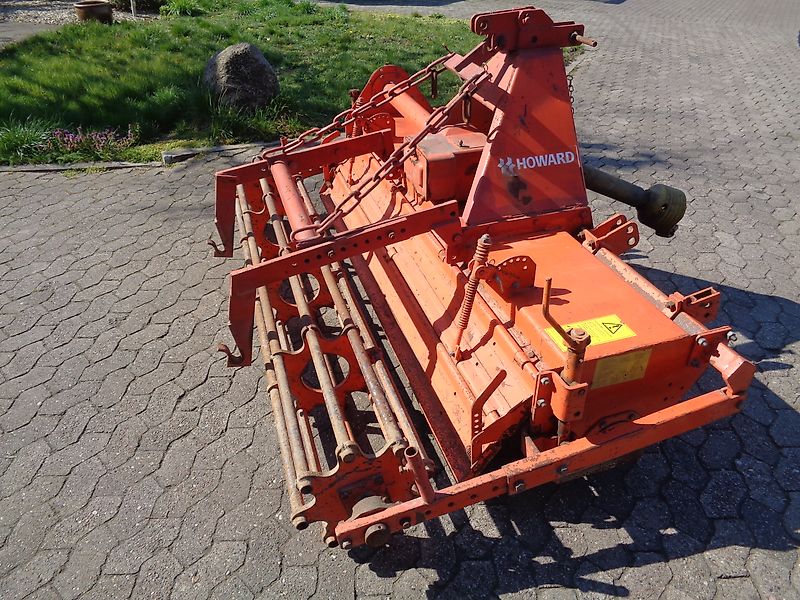 Howard Fräse Howard mit Pakerwalze&Hitch 200cm Breite