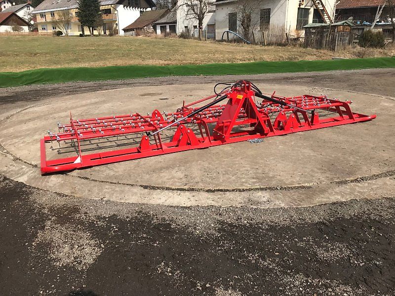 JAR-MET 6m 10mm Zinken Hydraulisch Klappbar Wiesenstriegel