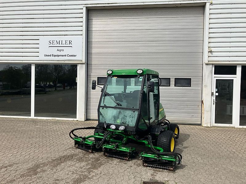 John Deere 8700 A