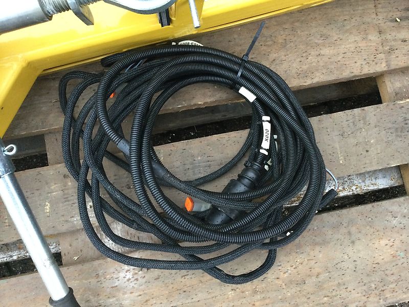 ROPA KS 475 Längsfahreinrichtung + Beleuchtung