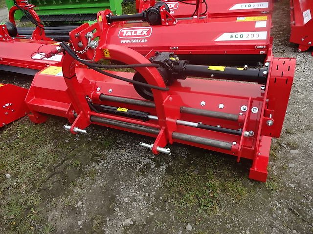 TALEX Schlegelmulcher Talex- Eco- NEU-2 -Meter mit Hydraulischer Seitenverschiebung- auch möglich in verschiedenen Breiten - auch in 1 Meter- 1,35 Meter -1,5 Meter - 1,8 Meter - 2 Meter - 2,2 Meter