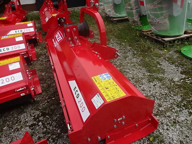 TALEX Schlegelmulcher Talex- Eco- NEU-2 -Meter mit Hydraulischer Seitenverschiebung- auch möglich in verschiedenen Breiten - auch in 1 Meter- 1,35 Meter -1,5 Meter - 1,8 Meter - 2 Meter - 2,2 Meter