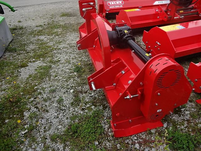 TALEX Schlegelmulcher Talex- Eco- NEU-2 -Meter mit Hydraulischer Seitenverschiebung- auch möglich in verschiedenen Breiten - auch in 1 Meter- 1,35 Meter -1,5 Meter - 1,8 Meter - 2 Meter - 2,2 Meter