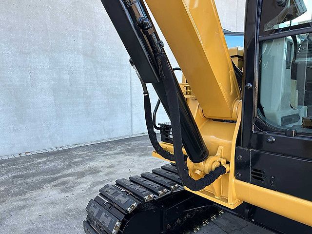 Caterpillar 306