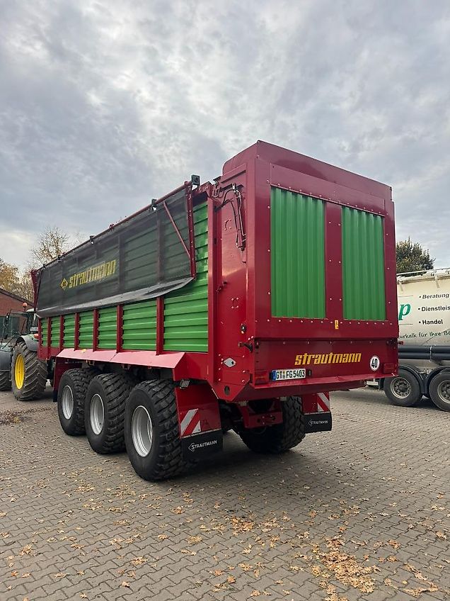 Strautmann Giga-Trailer 5402