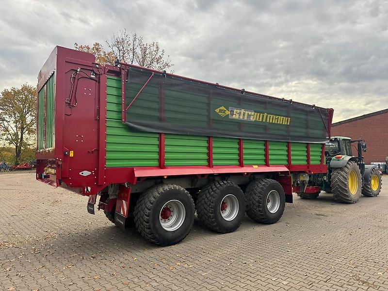 Strautmann Giga-Trailer 5402