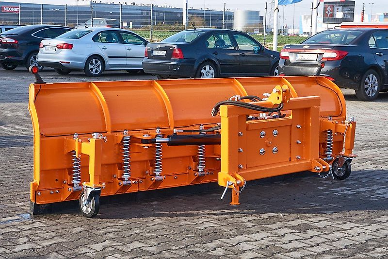 Top-Agro Schneeschild Schneepflug Gerade Serie PRO 2,7m SHP-SG27 WINTERAKTION