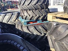 Claas 480/70 R30 MITAS + 320/70 R24