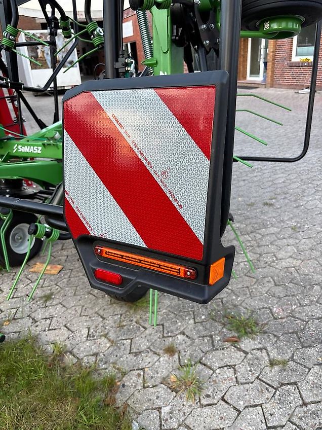 SaMASZ P8-890 8 Kreisel Heuwender Zetter Kehrer Kreiselheuer