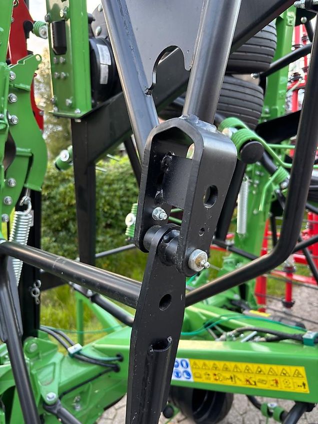 SaMASZ P8-890 8 Kreisel Heuwender Zetter Kehrer Kreiselheuer