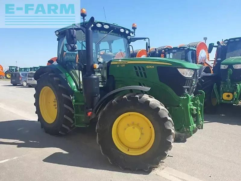 John Deere 6135r