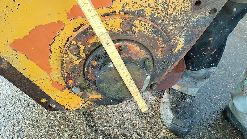 Howard Howard Rotavator HK 20 HB Serie U HR 20 HR 28 HR 40 HR50 HR30 HR20 3 Fräsen zur Revitalisierung