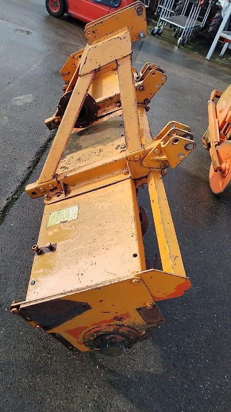 Howard Howard Rotavator HK 20 HB Serie U HR 20 HR 28 HR 40 HR50 HR30 HR20 3 Fräsen zur Revitalisierung