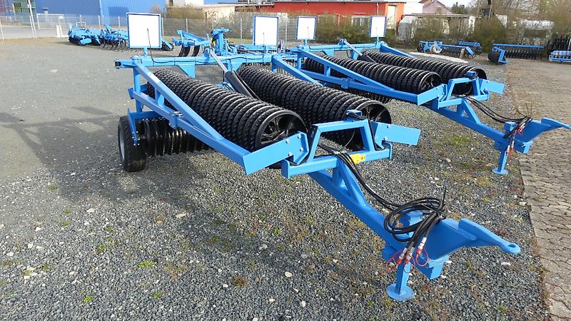 Bremer Maschinenbau Cambridgewalze CWKL 800 - Kapillarität, Bodenschluß, Bestockung für einen sicheren Feldaufgang