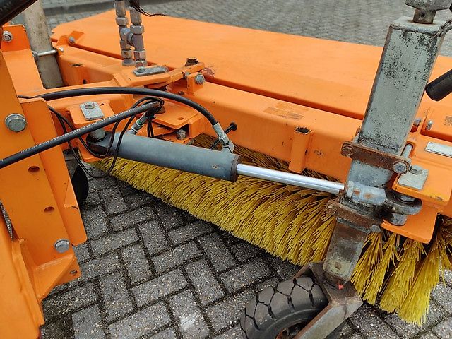 Nesbo HF1600S Veegmachine