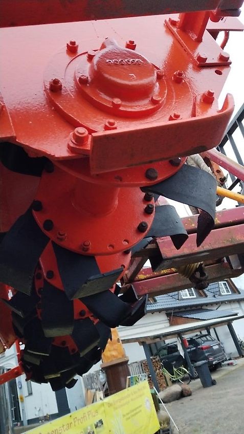 Howard Keine Maschio HR 40 Bodenfräse 265cm mit Pakerwalze 400mm Frässmesser 100% 60 Stück