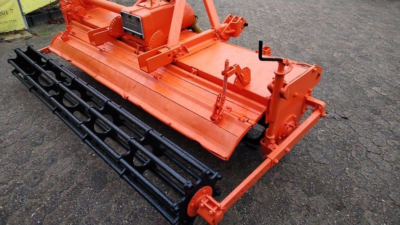 Howard Keine Maschio HR 40 Bodenfräse 265cm mit Pakerwalze 400mm Frässmesser 100% 60 Stück