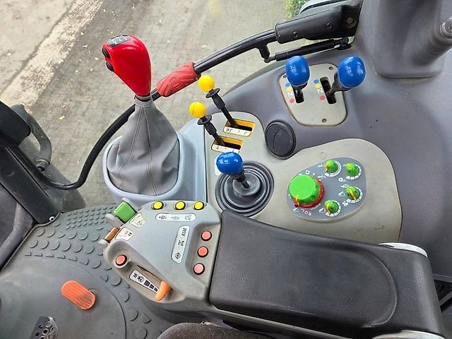 Deutz-Fahr AGROTRON M 600