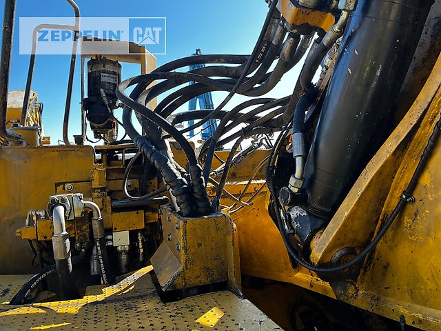 Caterpillar 328DTUNNEL