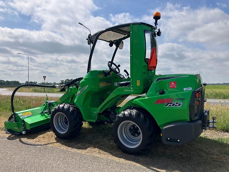 Avant 755i