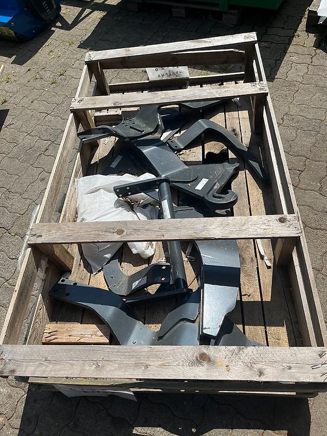 Claas Elios Frontladerkonsolen - von STOLL