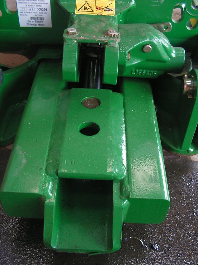 John Deere Pick up hitch