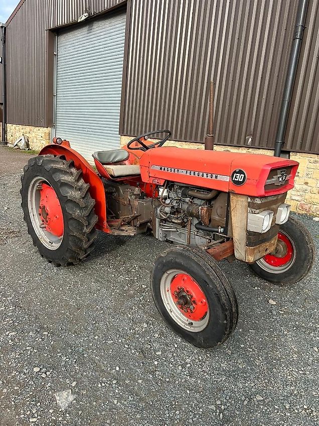 Massey Ferguson 130