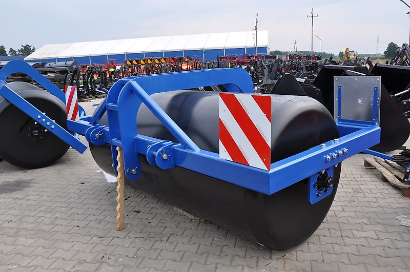 Metal- Technik Feldwalze 2,7m/Wał 2.7 m łąkowo-polowy łąkowy polowy walec / Rodillo de pradera y campo de 2.7m