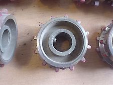 Rapsräder 29x und Plastikdosierer Fahrgassenwelle