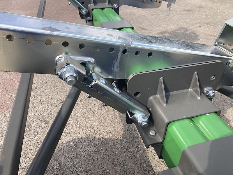 Ziegler 4WT JD HD40X