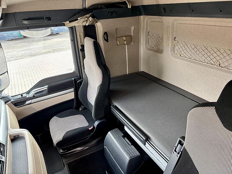 MAN TGX 18.460 4x4H BL Automatik Kipphydraulik Klima