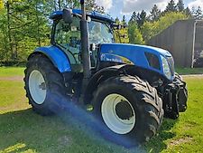 New Holland SCHLEPPER T 7050 PC