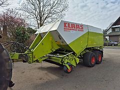 Claas Quadrant 2200 RC