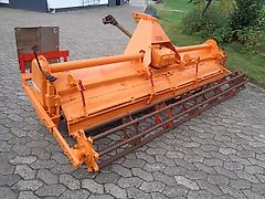 Howard Howard HA S305DU Bodenfräse Serien Nr 801330722 mit 3 Gang Getriebe 190,230,&280 U/Min mit Pakerwalze zur Exakten Tiefenführung keine Krone Maschio Celli Bodenfräse