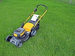 Stiga COMBI 748 Q AE Kit - Akku Rasenmäher