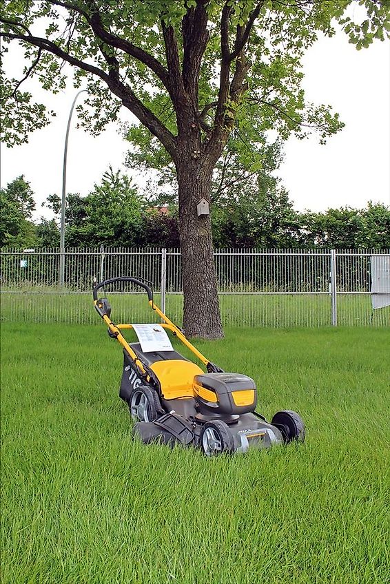 Stiga COMBI 748 Q AE Kit - Akku Rasenmäher