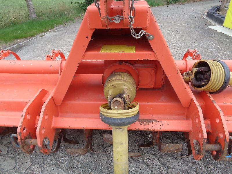 Howard Howard Bodenfräse Modell HR35 305DU Arbeitsbreite 315 cm mit 500 mm Stützräder zur exakten Tiefenführung keine Maschio, Celli, Krone, Fräse mit Drehzahlverstellung