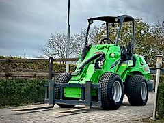 Avant 755i TDL Kniklader/Shovel