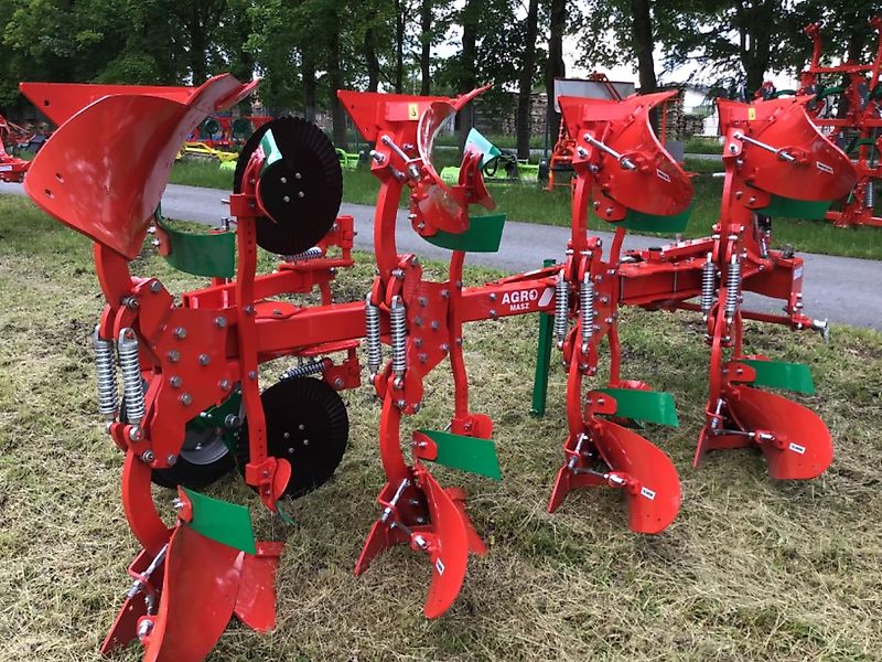 AGRO-MASZ POL 4 Federsteinsicherung