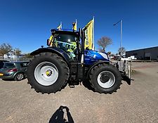 New Holland T7.300 AC Blue power New Holland T7.300 AC Blue power