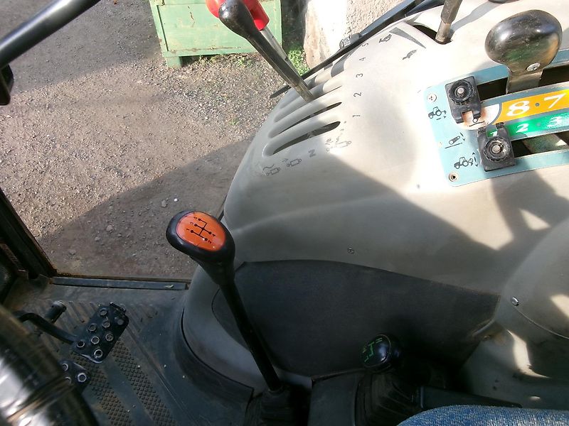 Massey Ferguson 2225