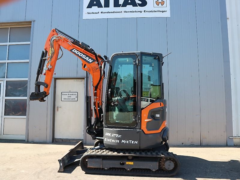 Doosan DX27Z-7