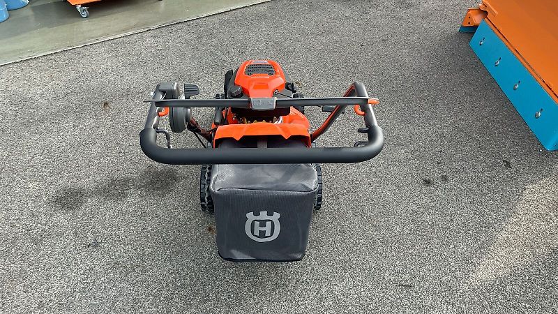 Husqvarna LC 347V