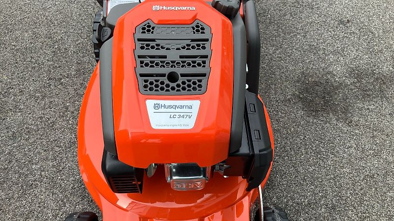 Husqvarna LC 347V