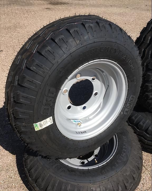 BKT AW 909 Implement 10.0/75x15.3