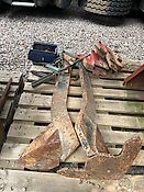 Becker Tiefenmeißelzinken mit Befestigungsklemmen, 2 Stück im Paket